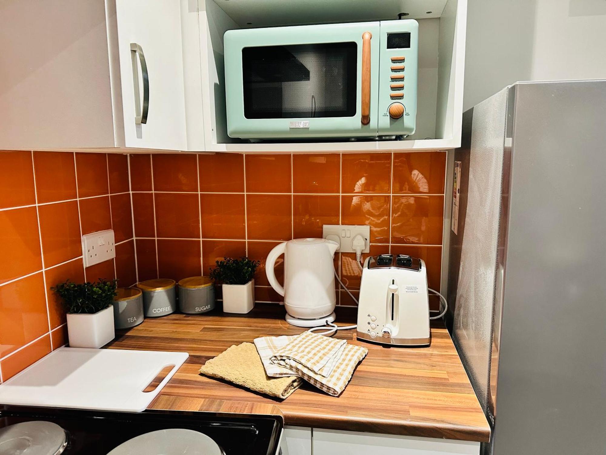 Comfy Studio Flat And Workspace Near Ashton-U-Lyne Station スタリーブリッジ エクステリア 写真